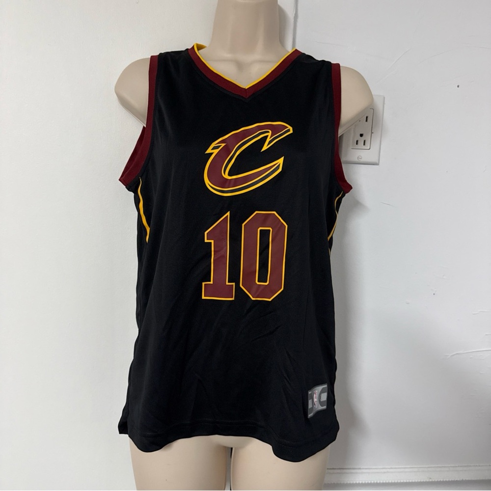 ❌SOLD❌Cleveland Cavaliers Fanatics Garland Jersey Youth size Large
